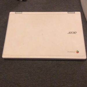 Acer chrome laptop pretty much brand new